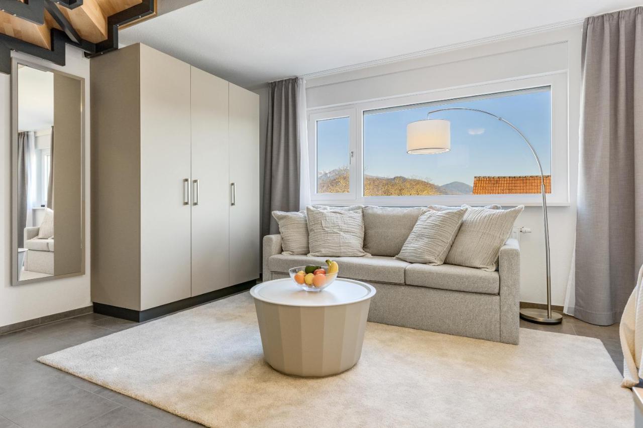 Empire Living: Denzlingen Marktplatz Екстер'єр фото