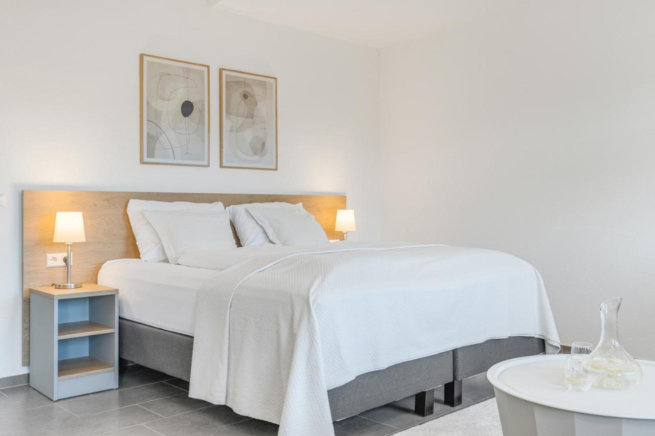 Empire Living: Denzlingen Marktplatz Екстер'єр фото