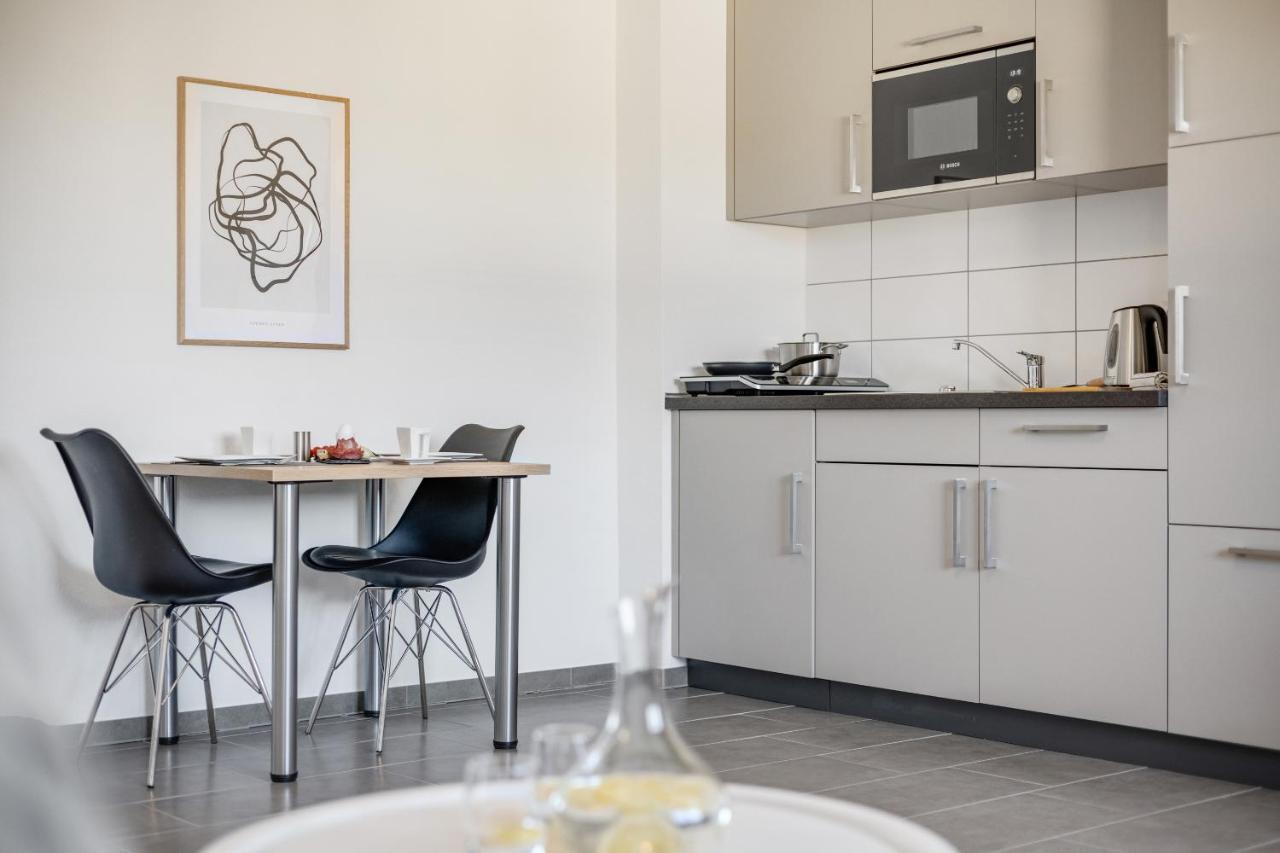Empire Living: Denzlingen Marktplatz Екстер'єр фото