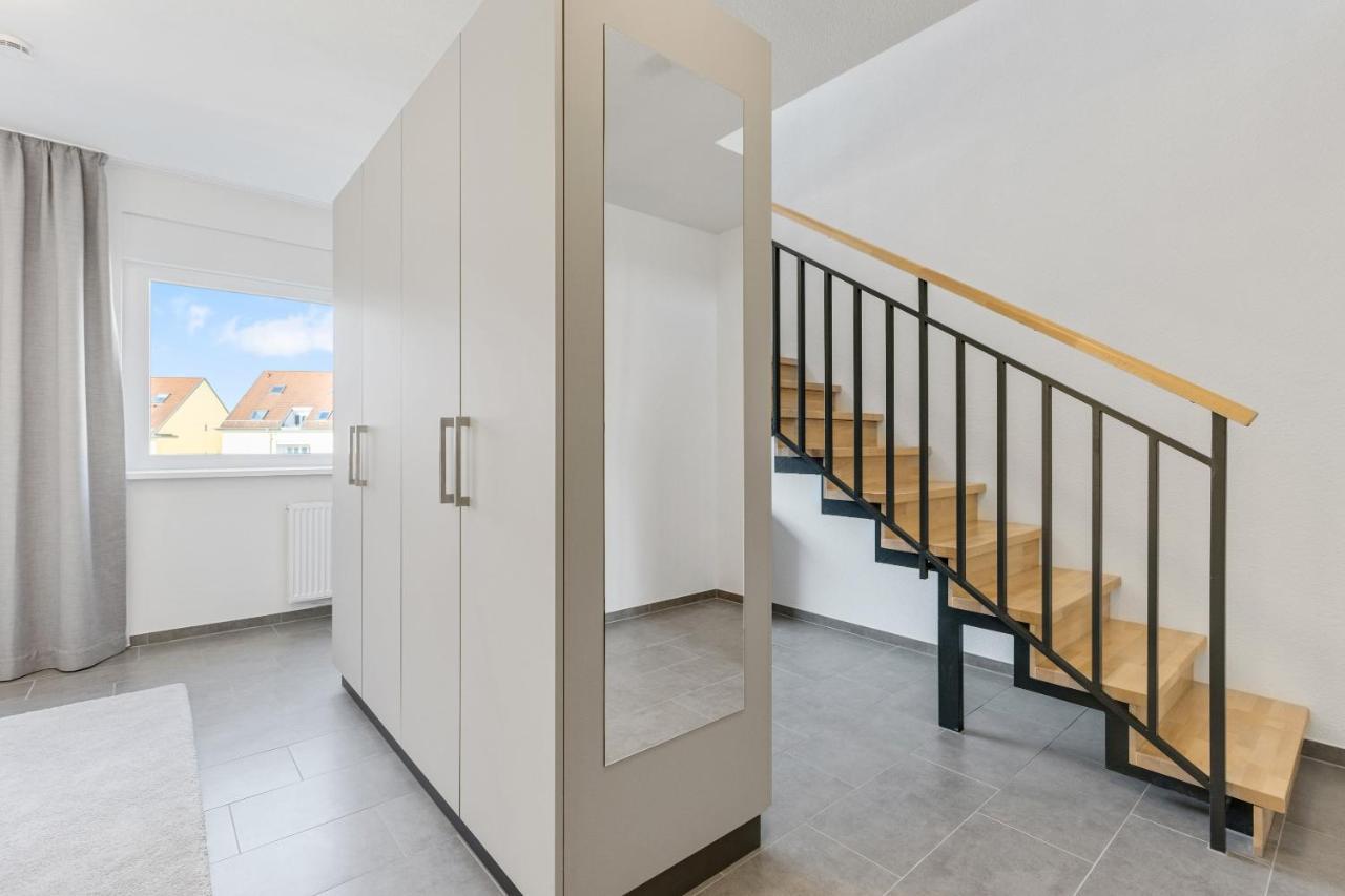 Empire Living: Denzlingen Marktplatz Екстер'єр фото